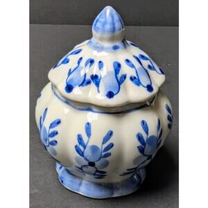 Vtg Mini Handpainted Ginger Jar 3.5" Porcelain Cobalt Blue White Floral Thailand